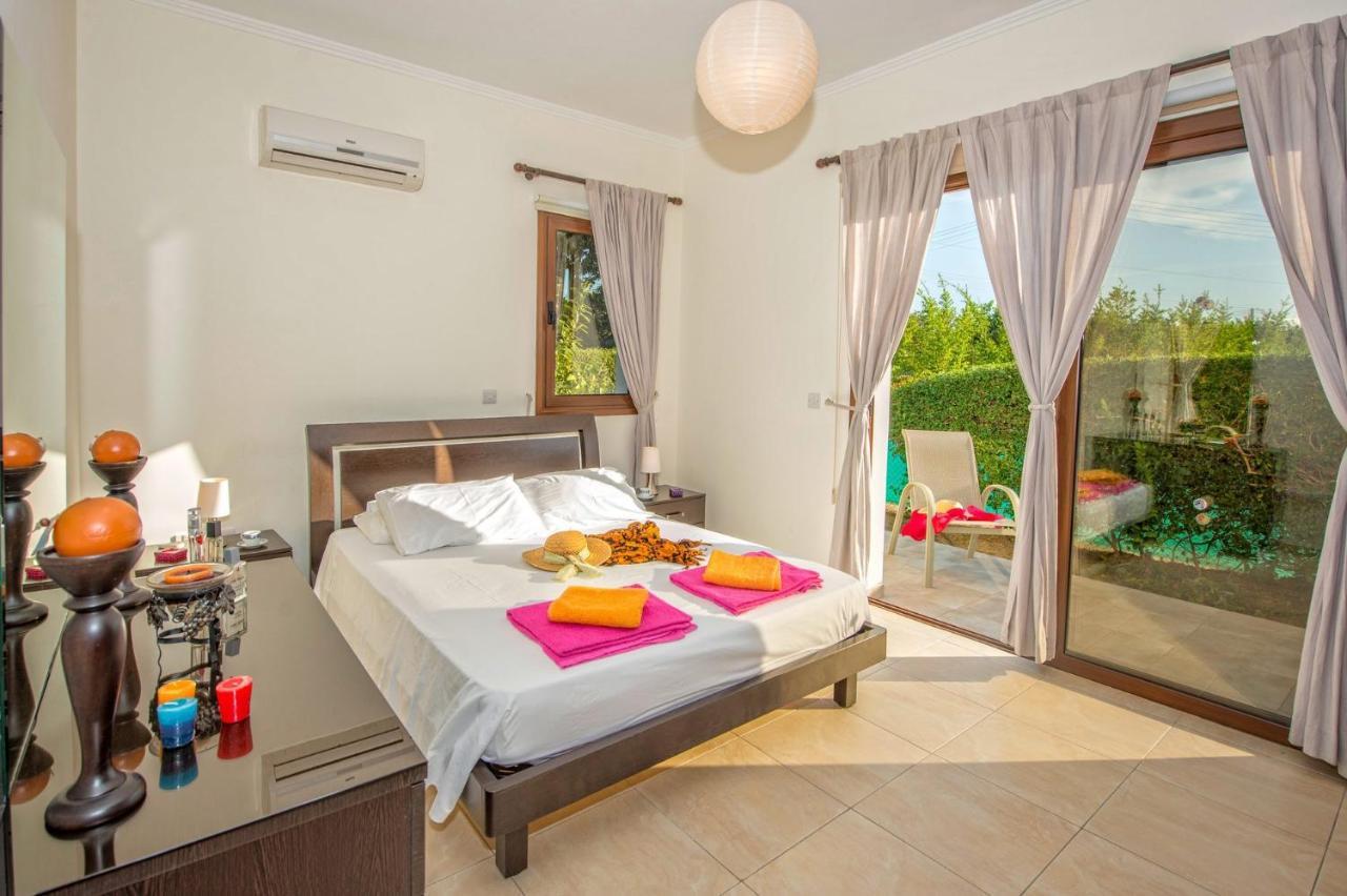 Dora' S Villa 阿尔加卡 外观 照片